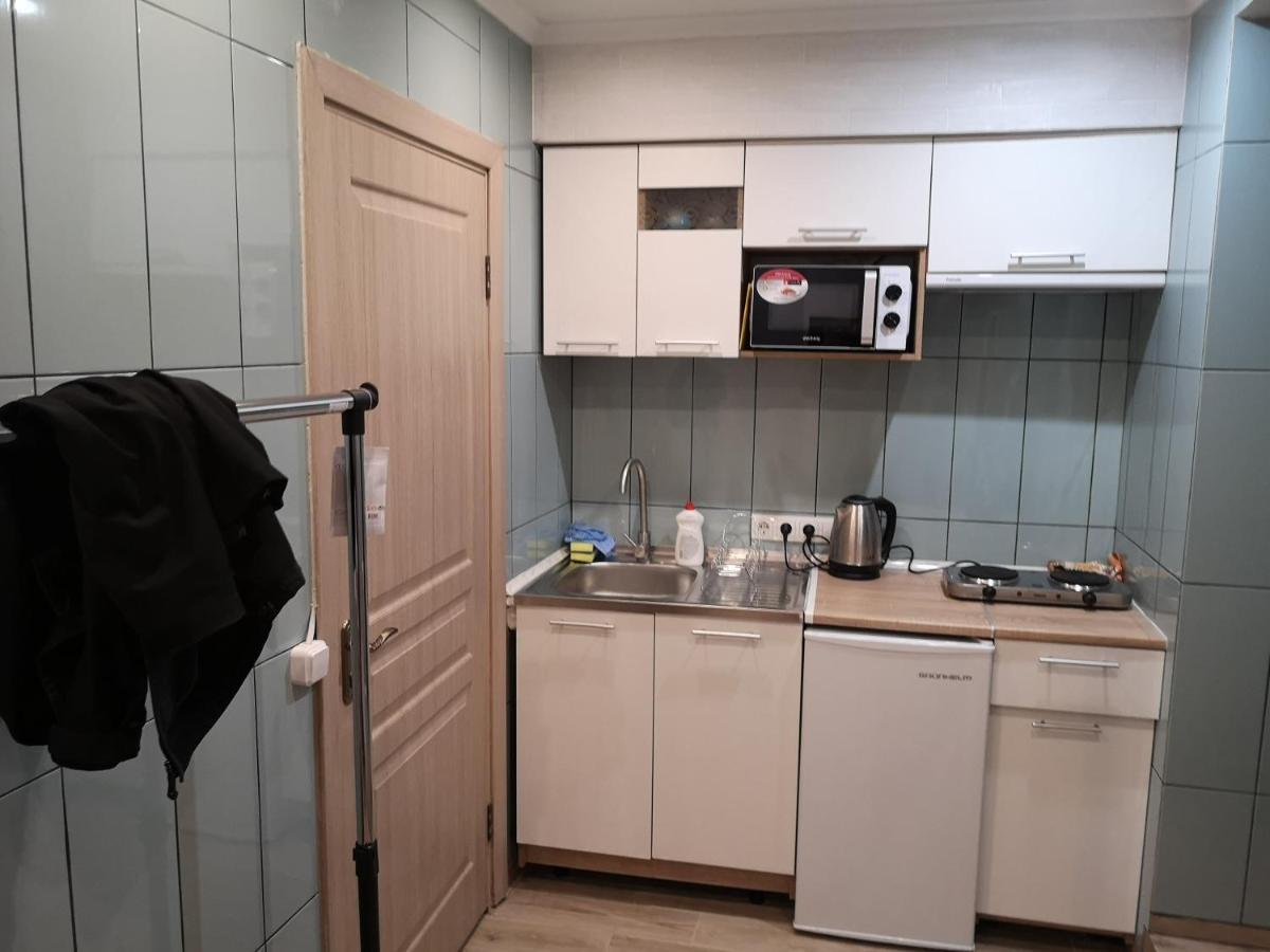 Freedom Apartment On Bazarna Str Lviv Ngoại thất bức ảnh